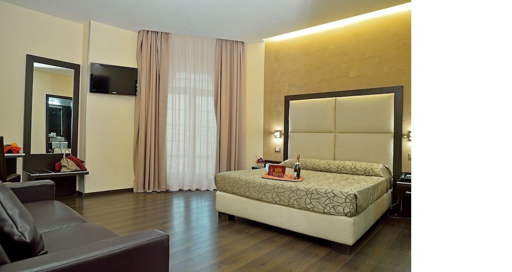 Catone District Hotel 7