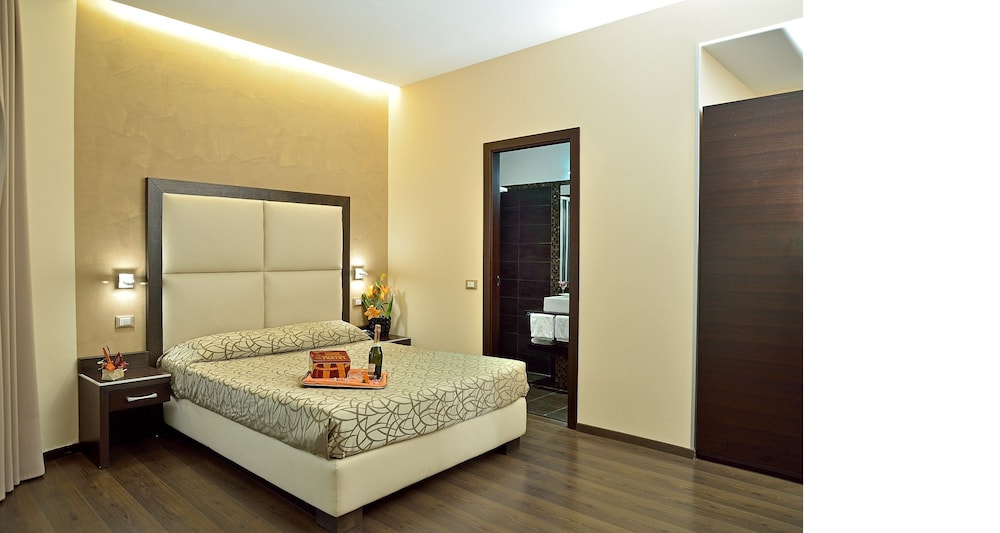 Catone District Hotel 8