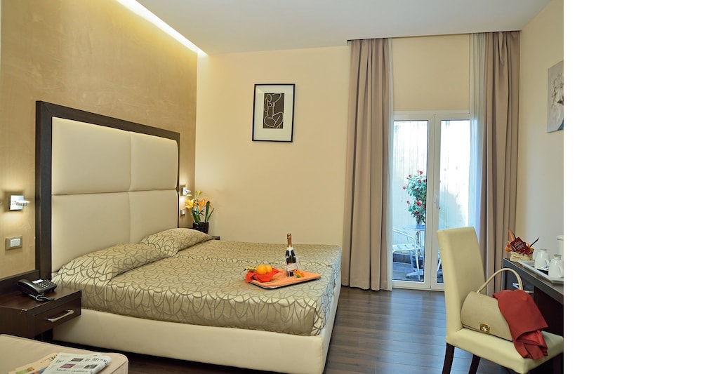 Catone District Hotel 2