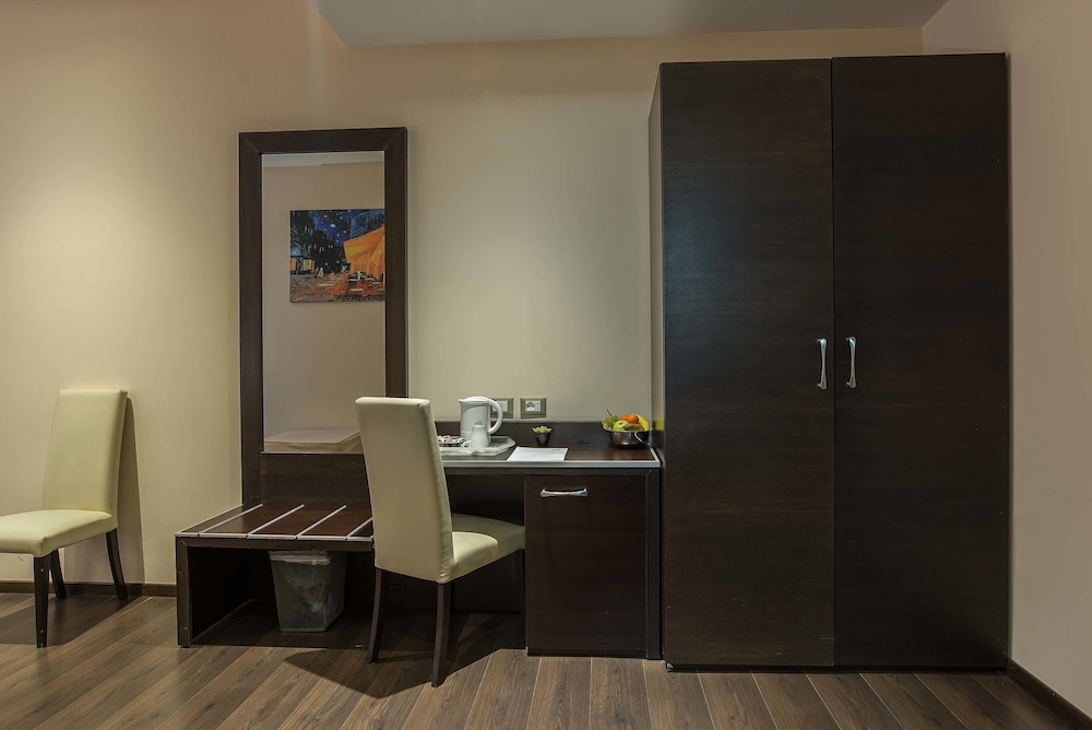 Catone District Hotel 13