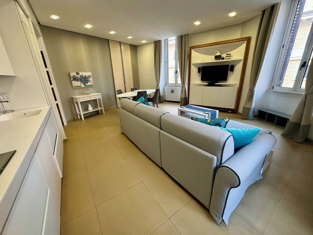 Interno 5 23