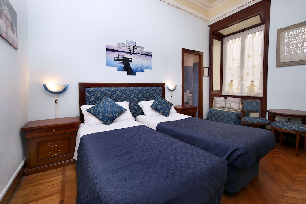 Tibullo Bed & Breakfast 24