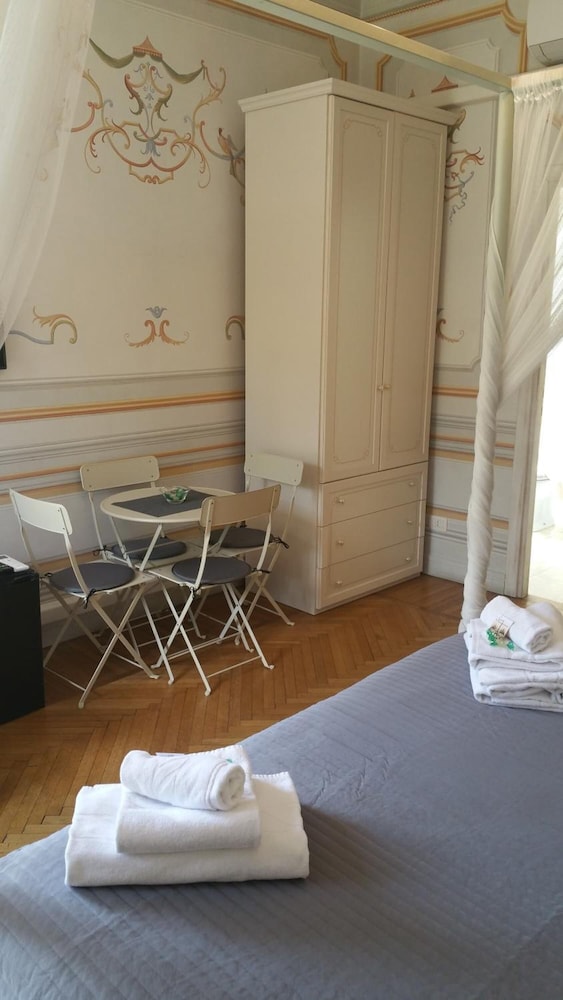 B&B Suites Piazza Del Popolo 24