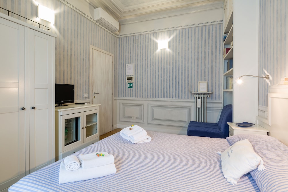 B&B Suites Piazza Del Popolo 11