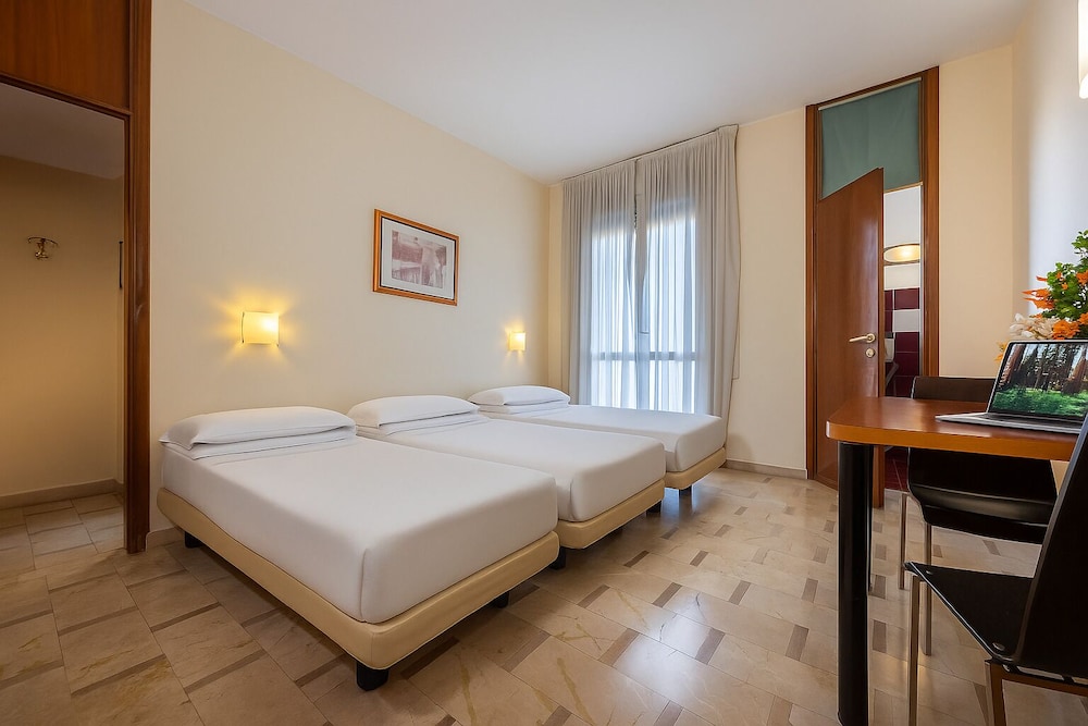 iH Aparthotel Milano Argonne Park 18