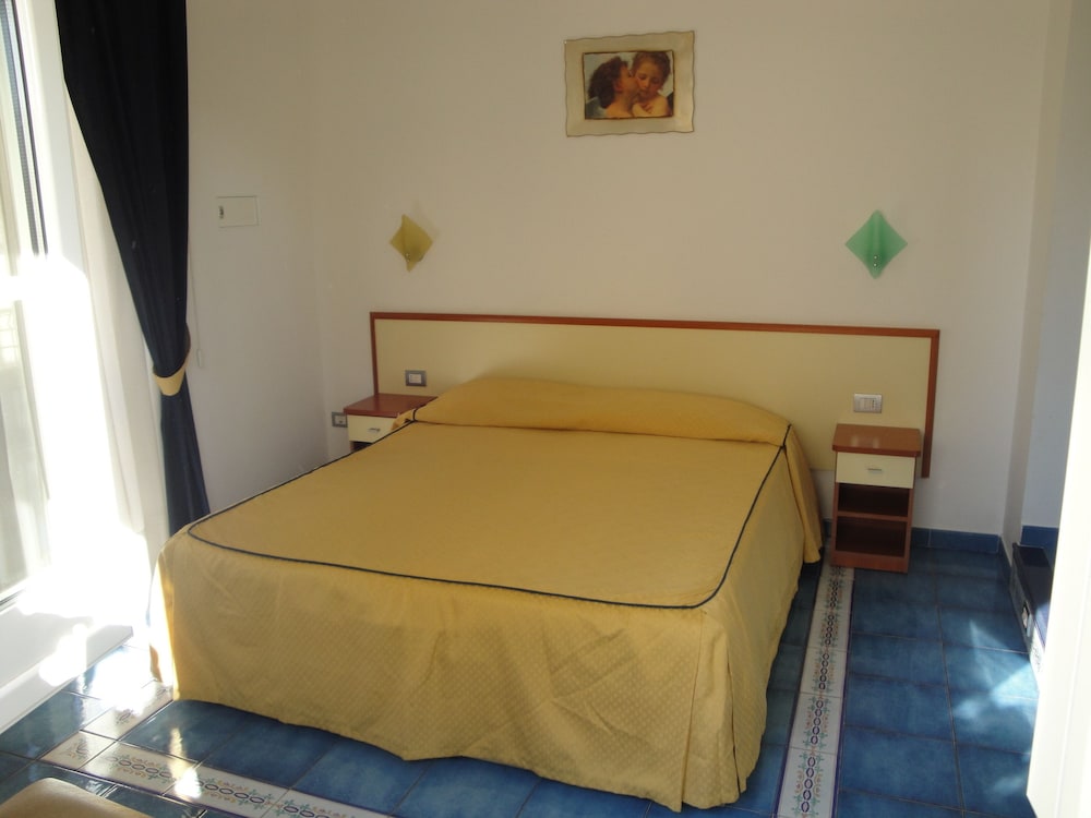 Meublè Casa Mannini 8