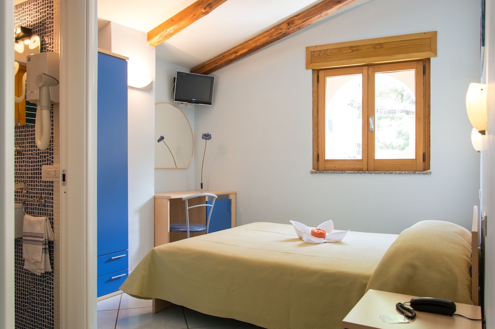 Minihotel IRIS 18