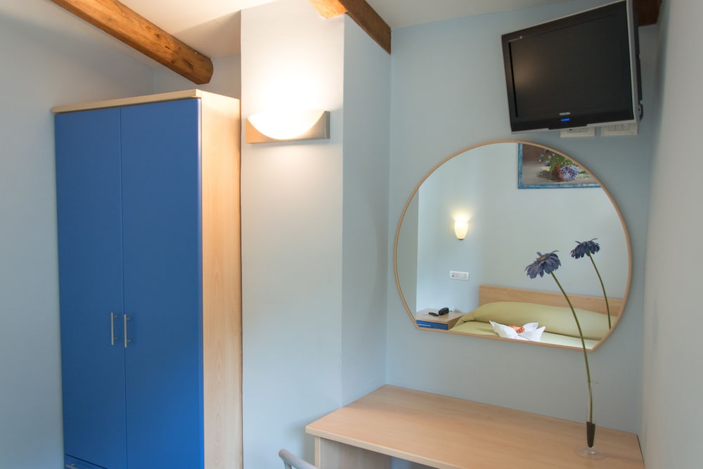 Minihotel IRIS 21