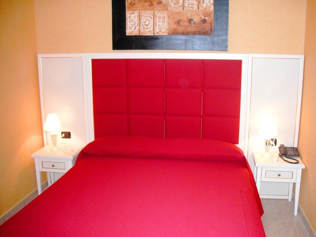 B&B HOTEL Pomezia Cortese 3