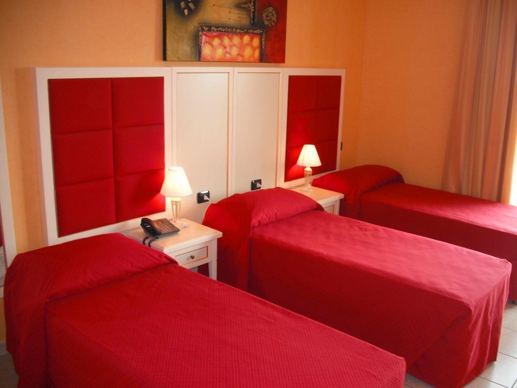 B&B HOTEL Pomezia Cortese 21