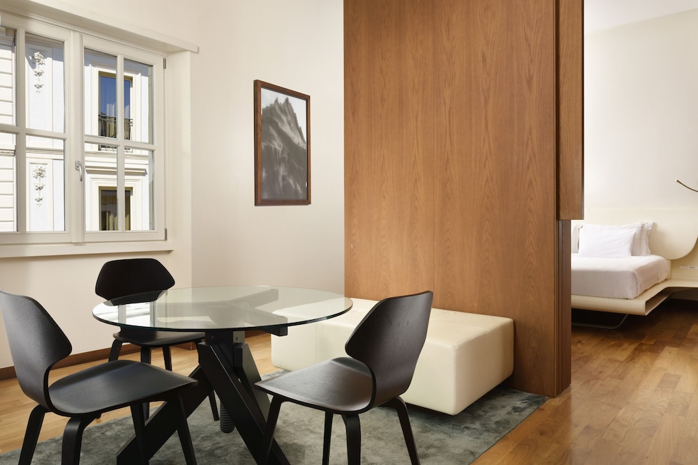 Palazzo Montemartini Rome, A Radisson Collection Hotel 21