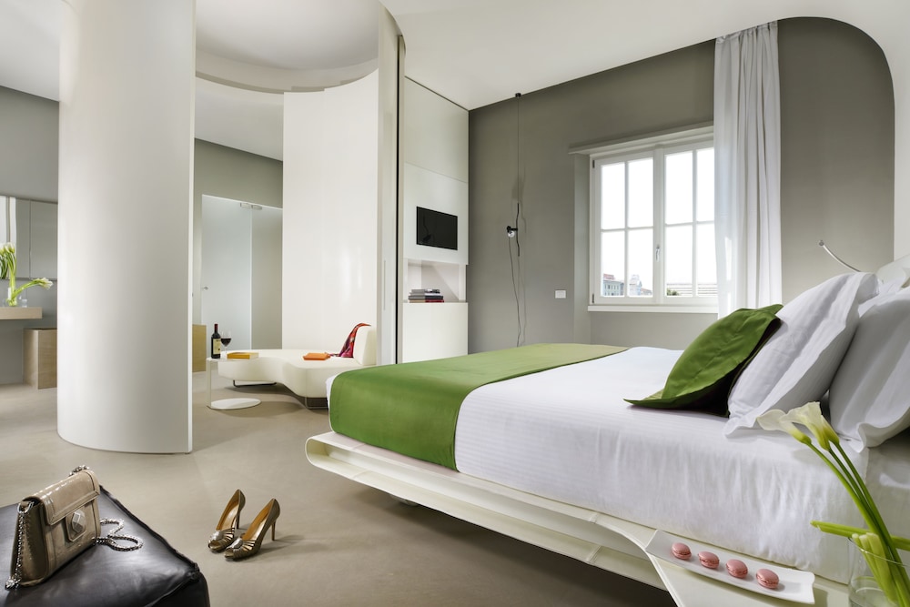 Palazzo Montemartini Rome, A Radisson Collection Hotel 6