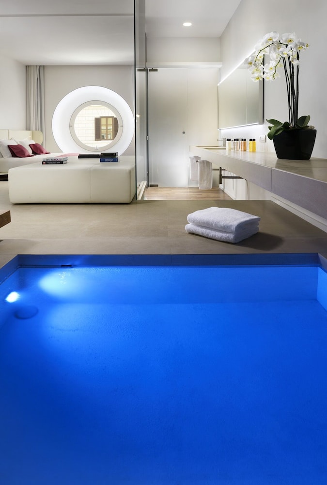 Palazzo Montemartini Rome, A Radisson Collection Hotel 22