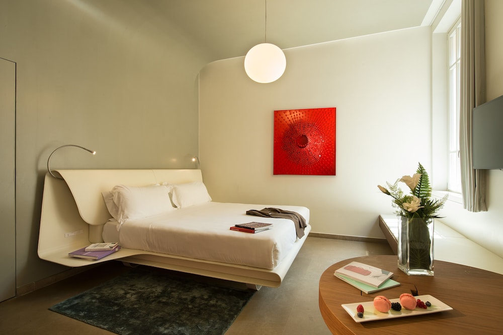 Palazzo Montemartini Rome, A Radisson Collection Hotel 5