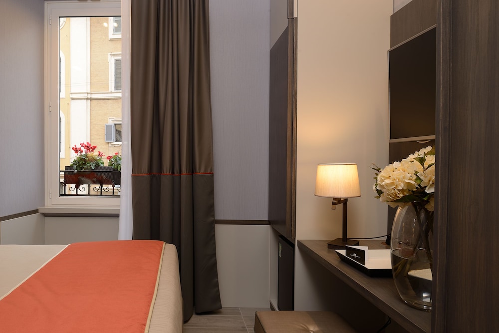 San Carlo Suite 8