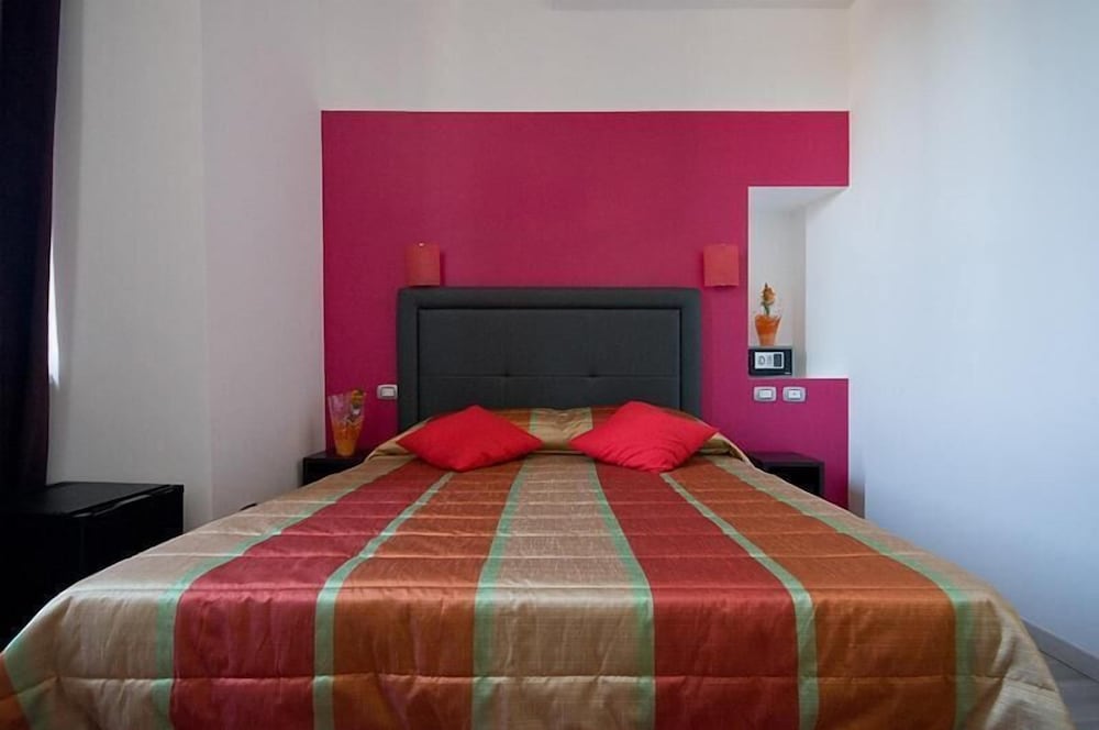 MF Hotel 14