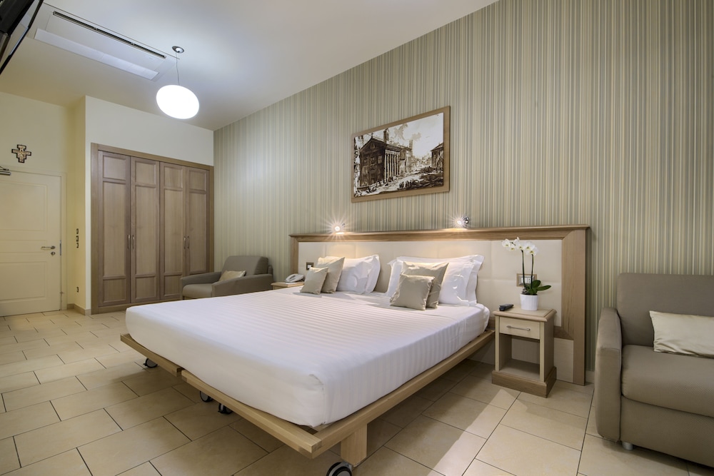 Domus Australia 13