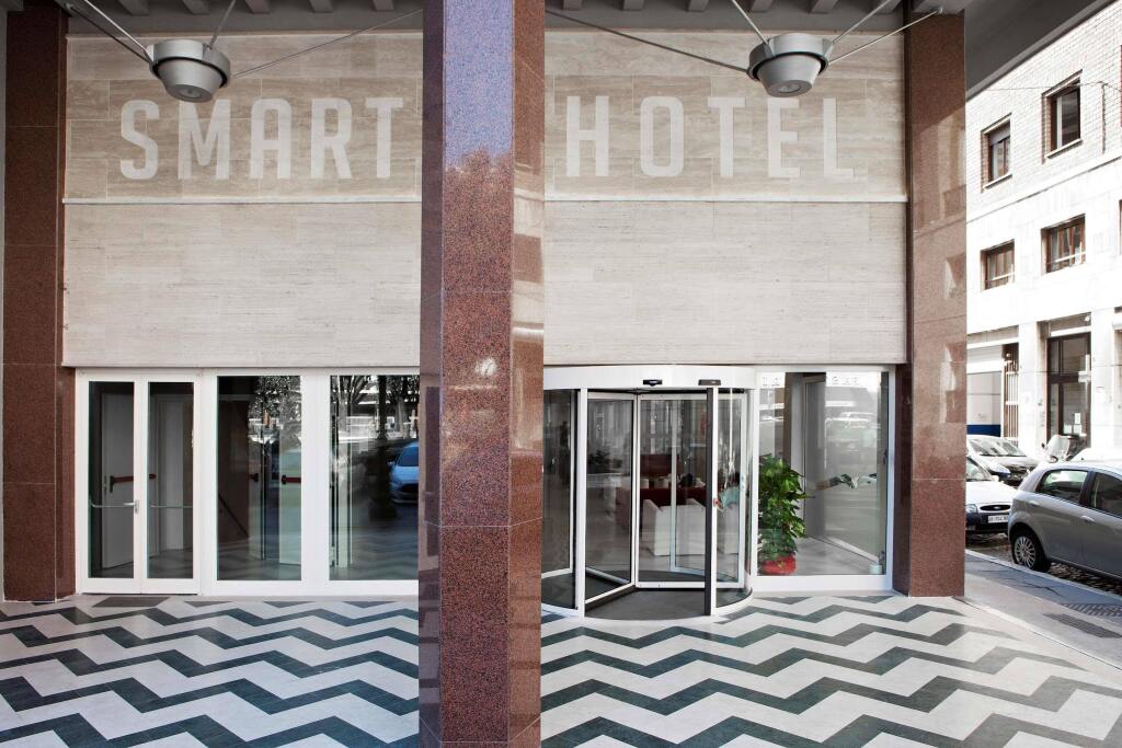 Moderno Hotel Roma 2