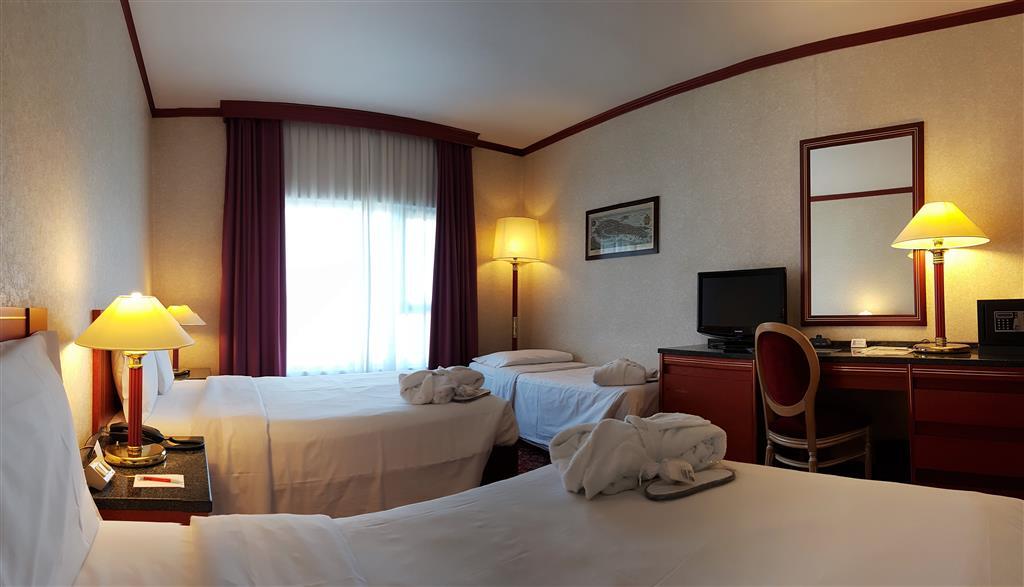 Moderno Hotel Roma 6
