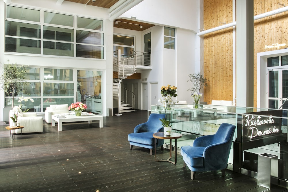 Magna Pars Suites 4