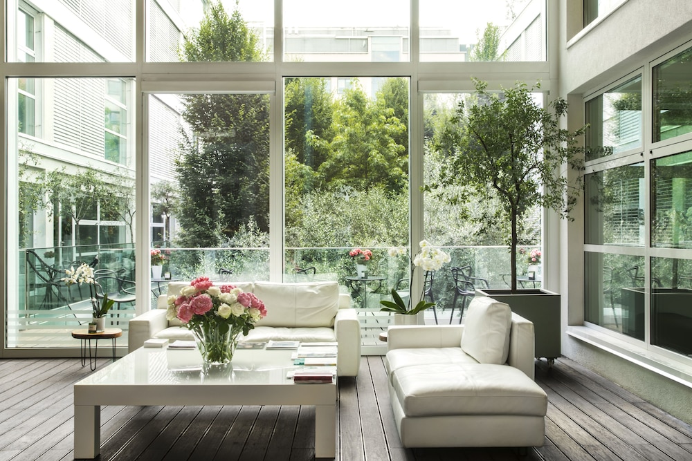 Magna Pars Suites 5