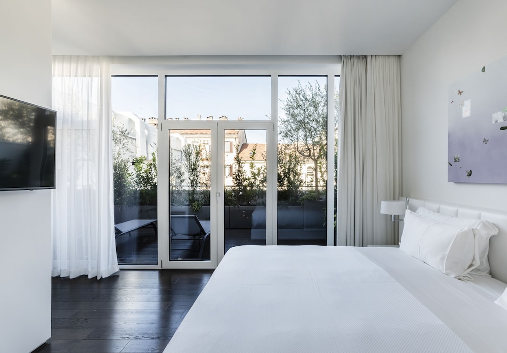 Magna Pars Suites 20