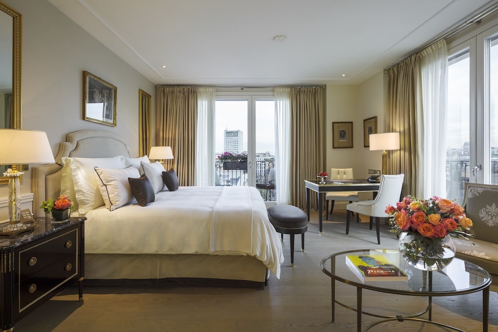 Palazzo Parigi Hotel & Grand Spa 4