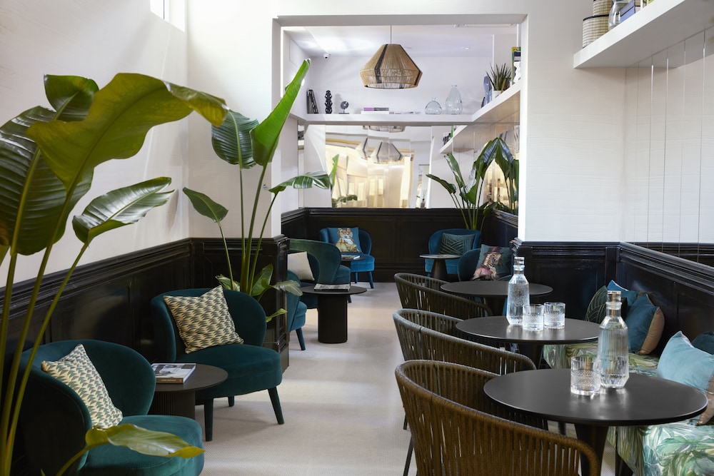 NHT Hotel Vite 6