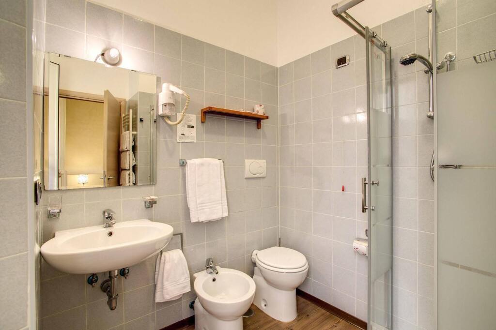111 Guest House 12