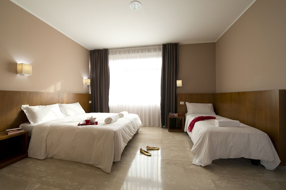 Oasi Village Hotel 4