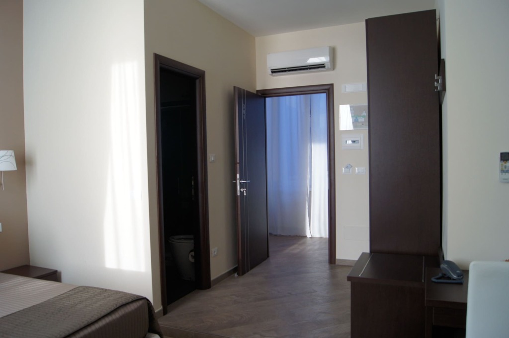 Mia Suites 6