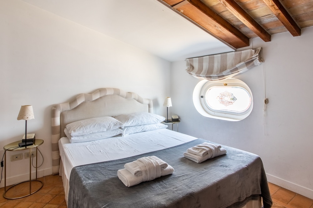 Frattina Guesthouse 2