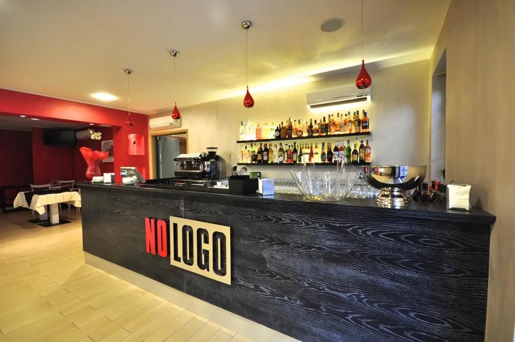 Hotel 325 Tor Vergata 18
