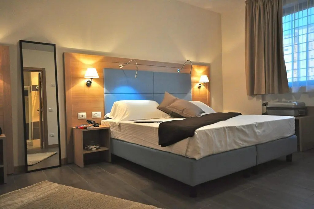 Hotel 325 Tor Vergata 22