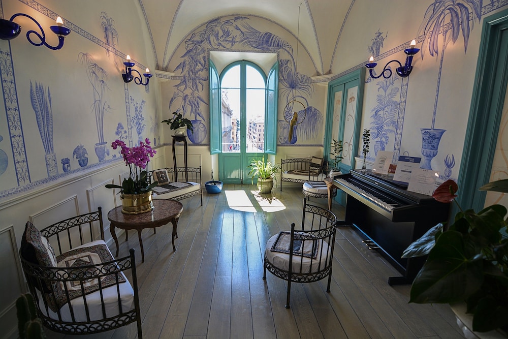 Lilium Hotel 1