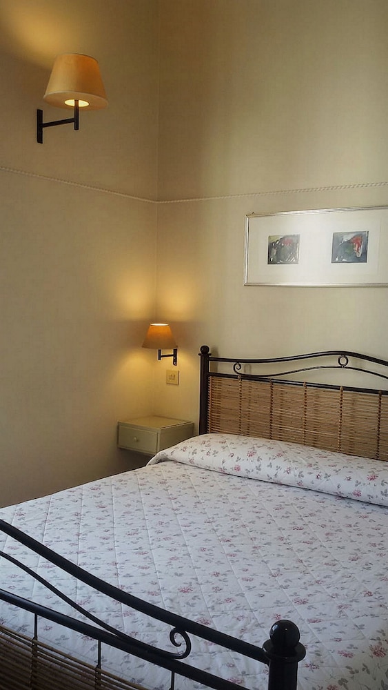 Lilium Hotel 22