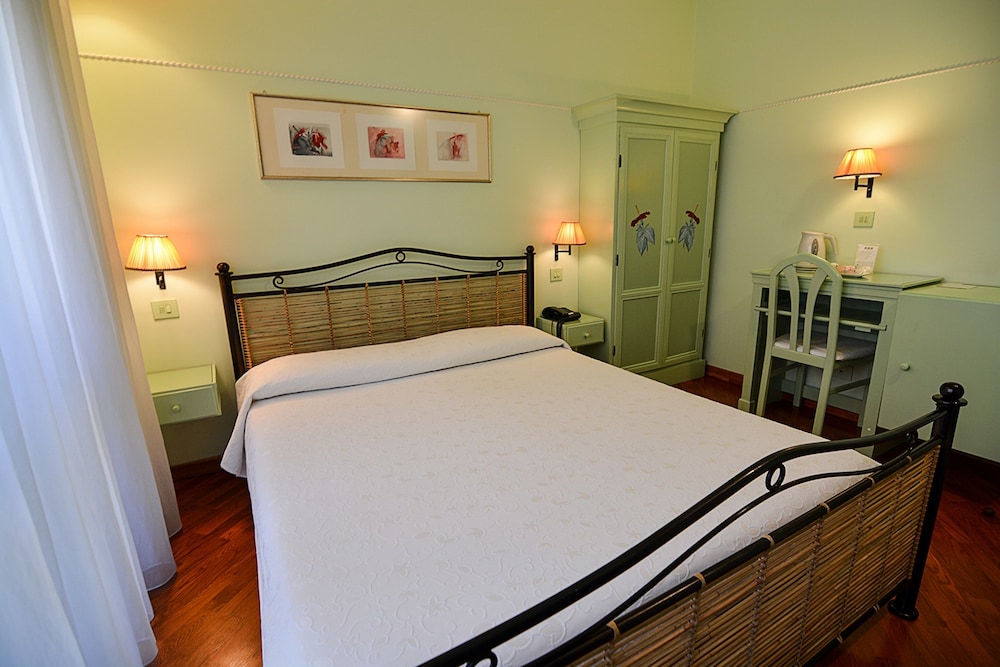Lilium Hotel 14