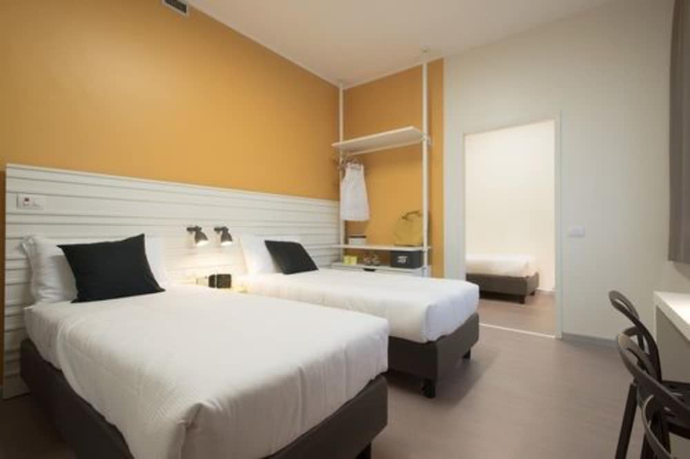 Hotel Ornato 17