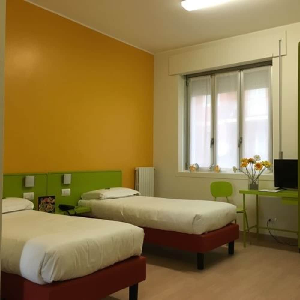 Hotel Ornato 18