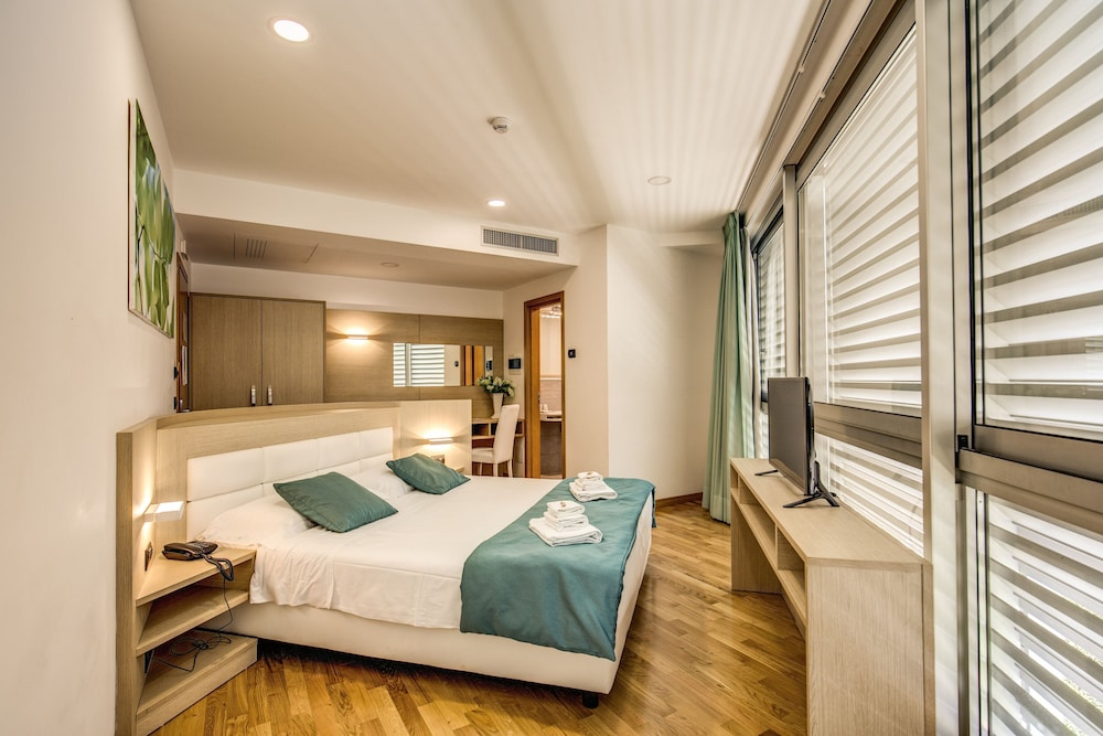 Ginevra Palace Hotel 15