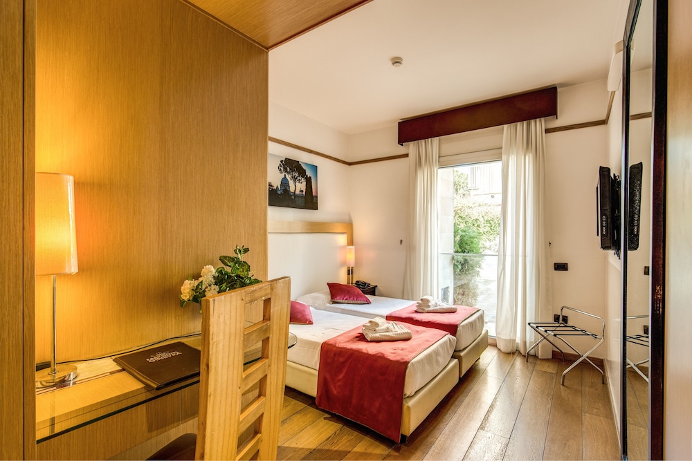Ginevra Palace Hotel 6