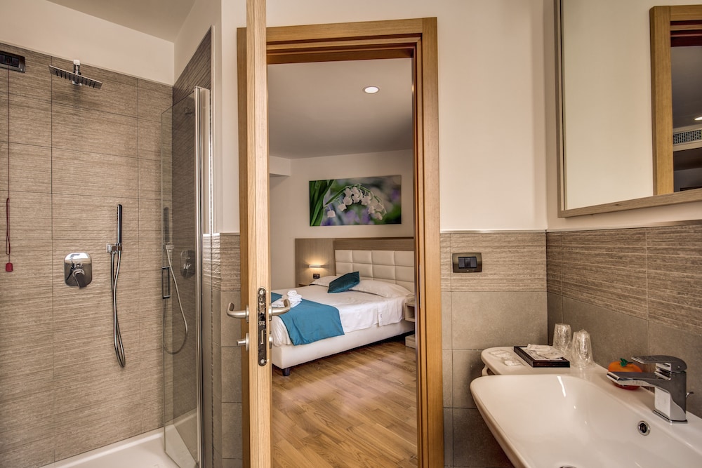 Ginevra Palace Hotel 18