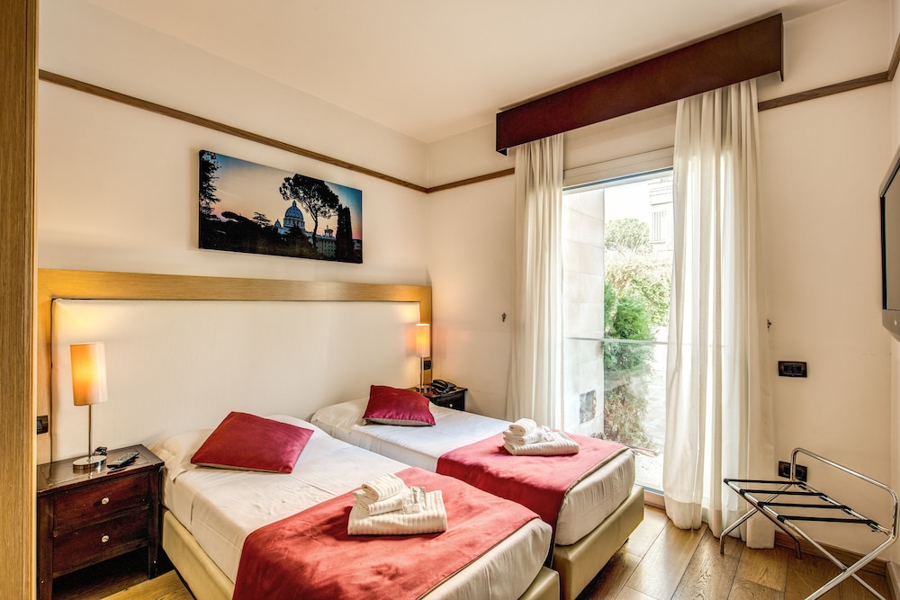 Ginevra Palace Hotel 7