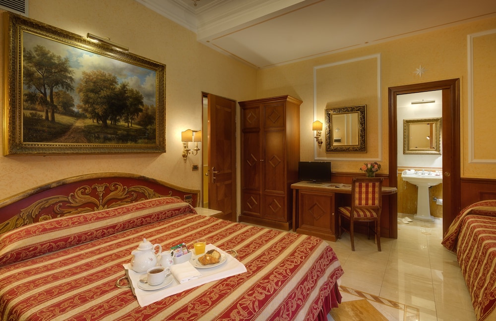 Comfort Hotel Bolivar 4