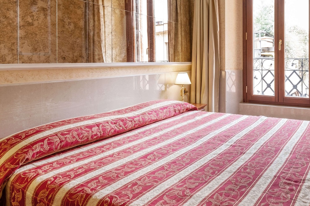 Comfort Hotel Bolivar 20