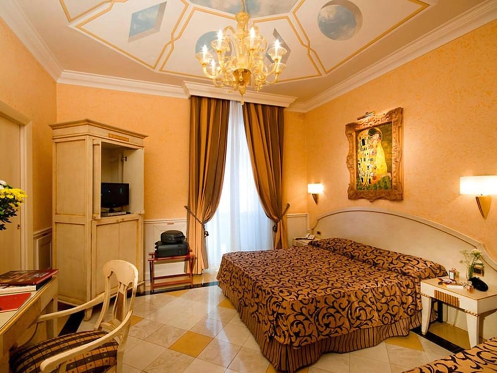 Comfort Hotel Bolivar 13