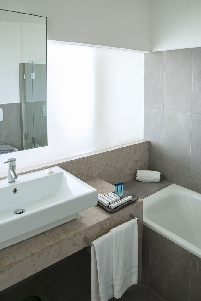 Smy Aran Blu Roma Mare 16
