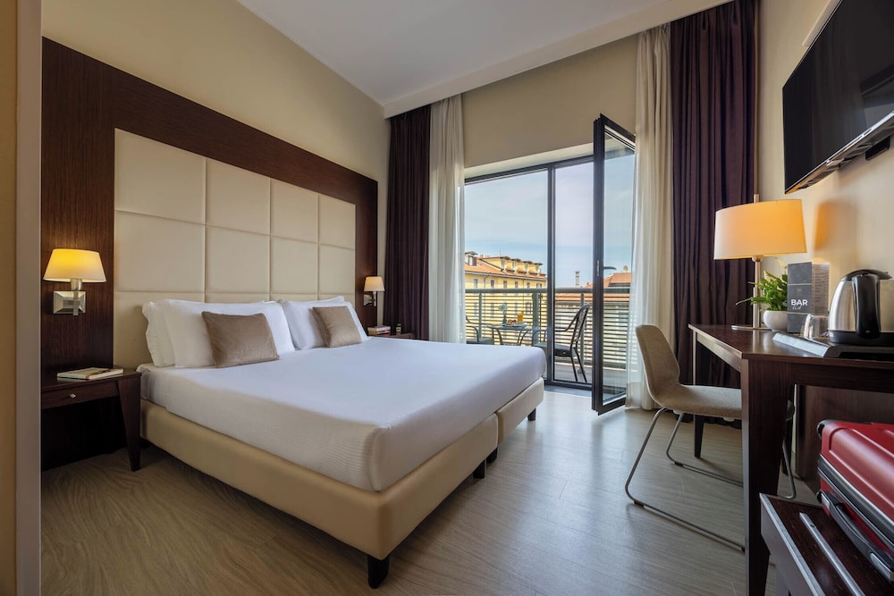 iH Hotels Milano Watt 13 15