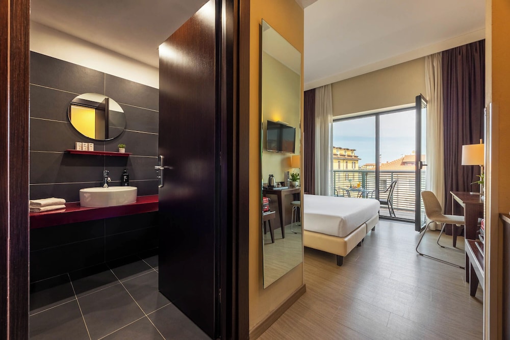iH Hotels Milano Watt 13 17