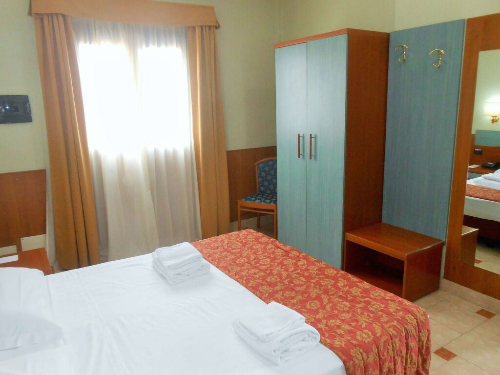 Hotel Riviera, Sure Hotel Collection by Best Western 6